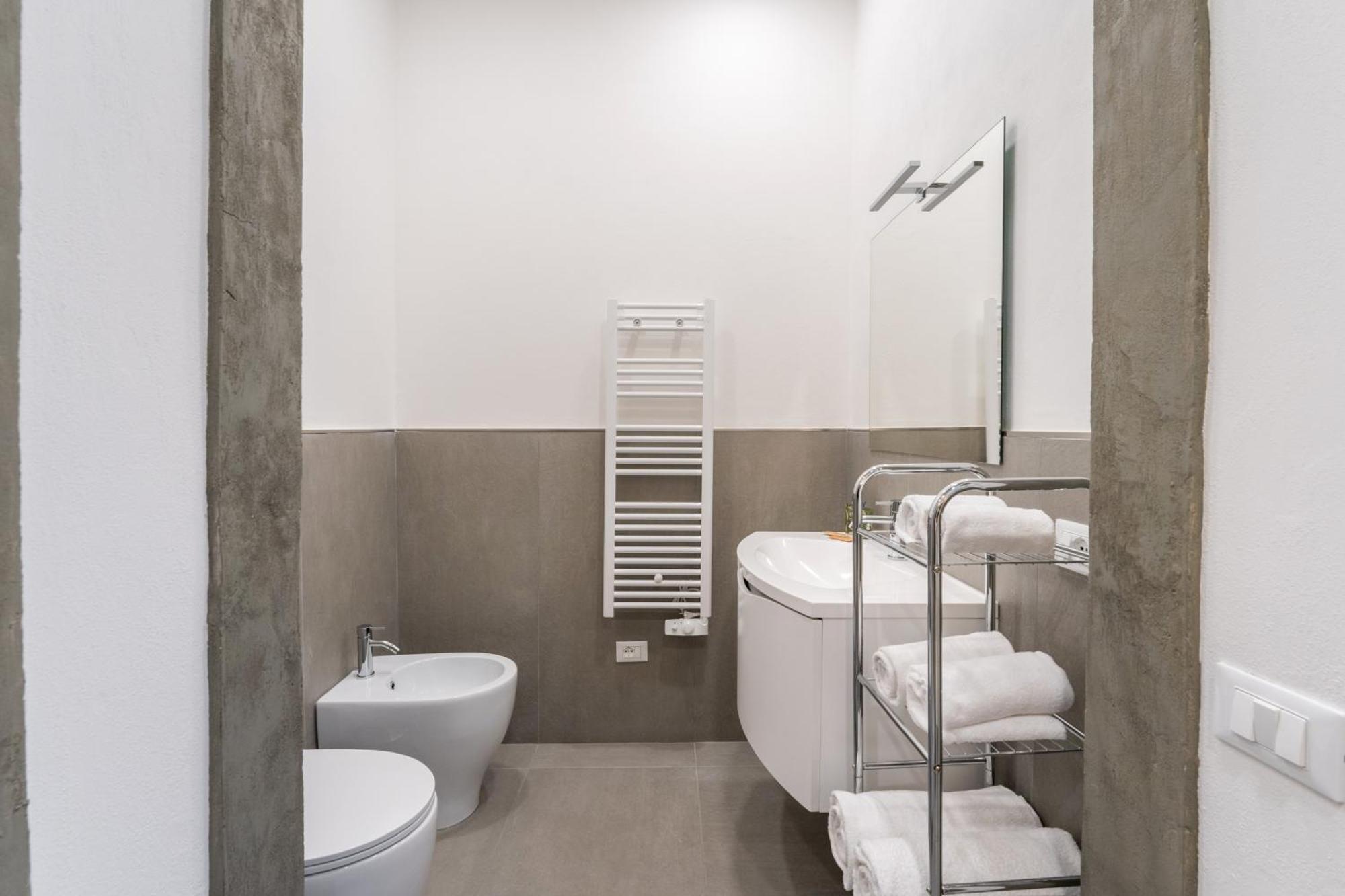 New Apartment Duomo & Galleria Accademia فلورنس المظهر الخارجي الصورة